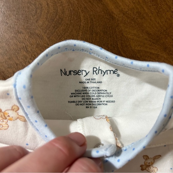 4/$20 Nursery Rhyme sleep sack newborn - Picture 3 of 3